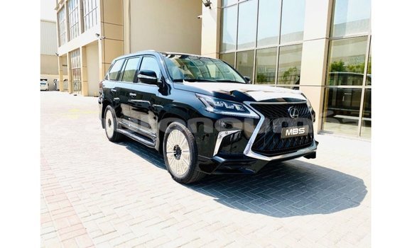 Acheter Import Voiture Lexus LX Noir à Import - Dubai, Iles Acheter Import Voiture Lexus LX Noir à Import - Dubai, Iles