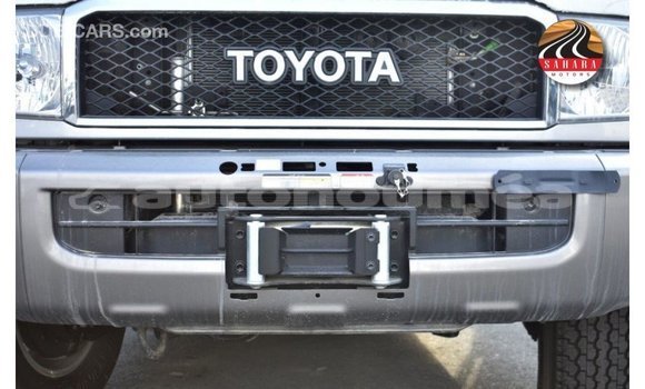 Acheter Import Voiture Toyota Land Cruiser Autre à Import - Dubai, Iles Acheter Import Voiture Toyota Land Cruiser Autre à Import - Dubai, Iles