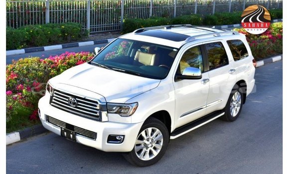 Acheter Import Voiture Toyota Sequoia Blanc à Import - Dubai, Iles Acheter Import Voiture Toyota Sequoia Blanc à Import - Dubai, Iles