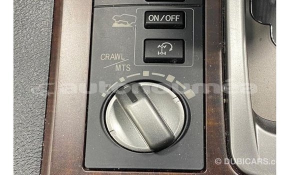 Acheter Import Voiture Toyota Land Cruiser Noir à Import - Dubai, Iles Acheter Import Voiture Toyota Land Cruiser Noir à Import - Dubai, Iles