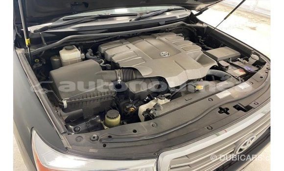 Acheter Import Voiture Toyota Land Cruiser Noir à Import - Dubai, Iles Acheter Import Voiture Toyota Land Cruiser Noir à Import - Dubai, Iles