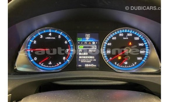 Acheter Import Voiture Toyota Harrier Blanc à Import - Dubai, Iles Acheter Import Voiture Toyota Harrier Blanc à Import - Dubai, Iles