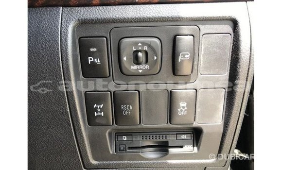 Acheter Import Voiture Toyota Land Cruiser Noir à Import - Dubai, Iles Acheter Import Voiture Toyota Land Cruiser Noir à Import - Dubai, Iles