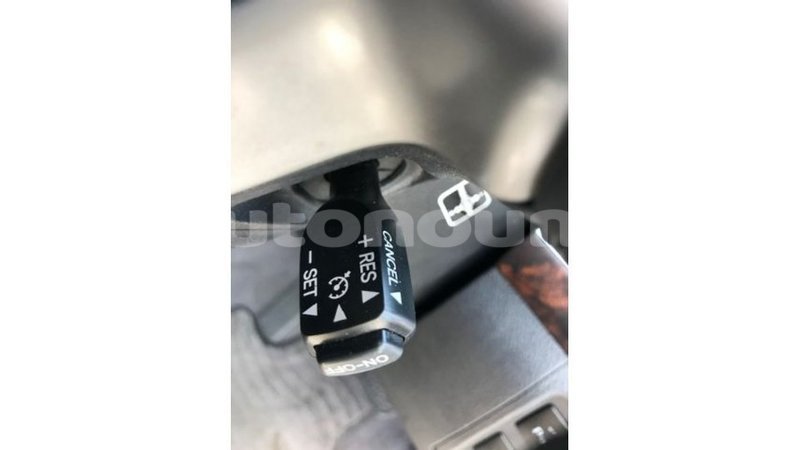 Big with watermark toyota land cruiser iles import dubai 3636