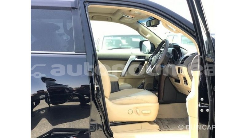 Big with watermark toyota prado iles import dubai 3637
