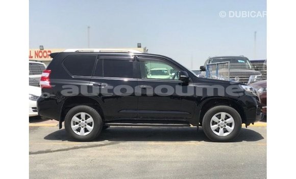 Acheter Import Voiture Toyota Prado Noir à Import - Dubai, Iles Acheter Import Voiture Toyota Prado Noir à Import - Dubai, Iles