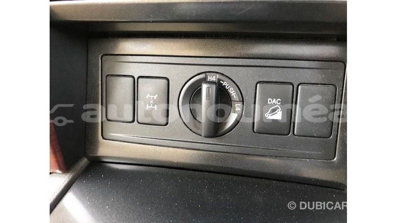 Big with watermark toyota prado iles import dubai 3637