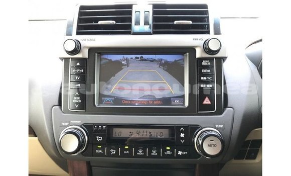 Acheter Import Voiture Toyota Prado Noir à Import - Dubai, Iles Acheter Import Voiture Toyota Prado Noir à Import - Dubai, Iles