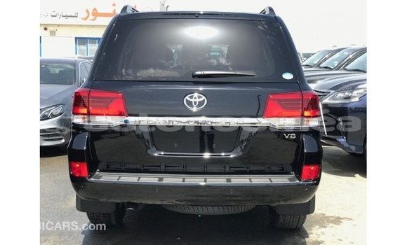 Acheter Import Voiture Toyota Land Cruiser Noir à Import - Dubai, Iles Acheter Import Voiture Toyota Land Cruiser Noir à Import - Dubai, Iles