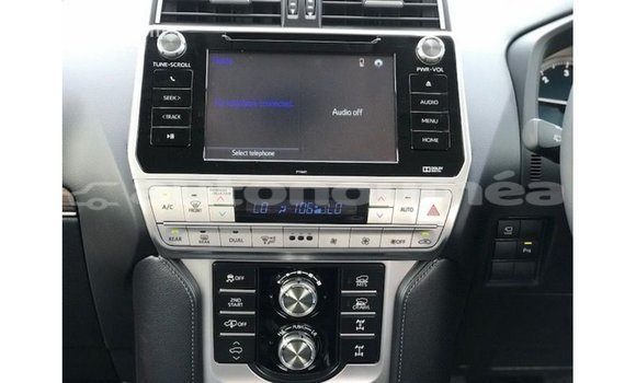 Acheter Import Voiture Toyota Prado Autre à Import - Dubai, Iles Acheter Import Voiture Toyota Prado Autre à Import - Dubai, Iles