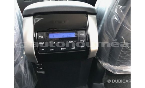 Acheter Import Voiture Toyota Prado Autre à Import - Dubai, Iles Acheter Import Voiture Toyota Prado Autre à Import - Dubai, Iles