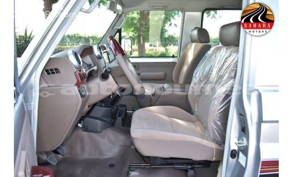 Acheter Import Voiture Toyota Land Cruiser Autre à Import - Dubai, Iles Acheter Import Voiture Toyota Land Cruiser Autre à Import - Dubai, Iles