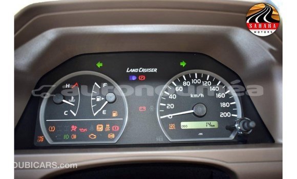Acheter Import Voiture Toyota Land Cruiser Autre à Import - Dubai, Iles Acheter Import Voiture Toyota Land Cruiser Autre à Import - Dubai, Iles