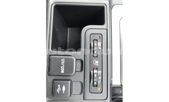 Acheter Import Voiture Toyota Prado Autre à Import - Dubai, Iles Acheter Import Voiture Toyota Prado Autre à Import - Dubai, Iles
