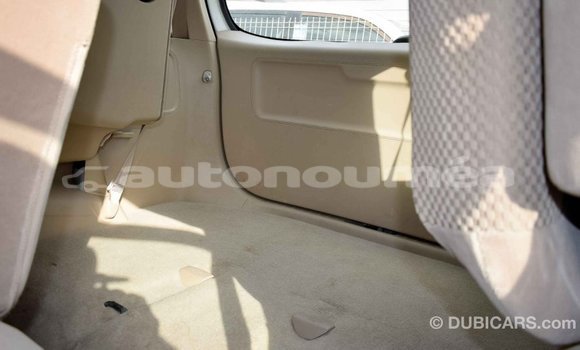 Acheter Import Voiture Toyota Fortuner Blanc à Import - Dubai, Iles Acheter Import Voiture Toyota Fortuner Blanc à Import - Dubai, Iles