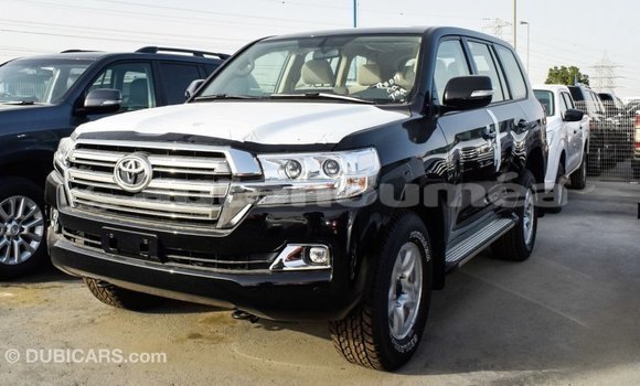 Acheter Import Voiture Toyota Land Cruiser Noir à Import - Dubai, Iles Acheter Import Voiture Toyota Land Cruiser Noir à Import - Dubai, Iles