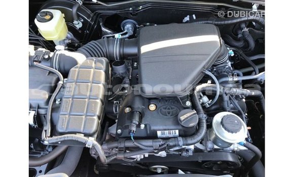 Acheter Import Voiture Toyota Prado Noir à Import - Dubai, Iles Acheter Import Voiture Toyota Prado Noir à Import - Dubai, Iles