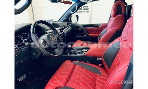 Acheter Import Voiture Lexus LX Noir à Import - Dubai, Iles Acheter Import Voiture Lexus LX Noir à Import - Dubai, Iles