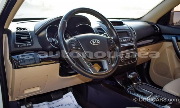 Buy Import Kia Sorento White Car in Import - Dubai in Iles Buy Import Kia Sorento White Car in Import - Dubai in Iles