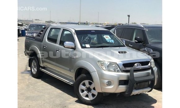 Acheter Import Voiture Toyota Hilux Autre à Import - Dubai, Iles Acheter Import Voiture Toyota Hilux Autre à Import - Dubai, Iles