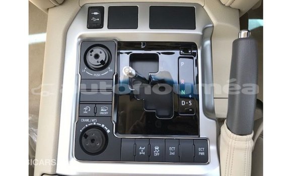 Acheter Import Voiture Toyota Land Cruiser Bleu à Import - Dubai, Iles Acheter Import Voiture Toyota Land Cruiser Bleu à Import - Dubai, Iles