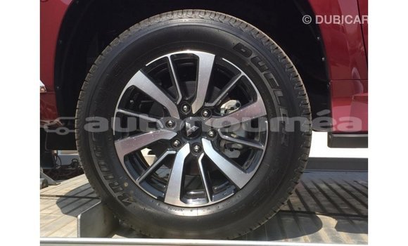 Buy Import Mitsubishi Montero Other Car in Import - Dubai in Iles Buy Import Mitsubishi Montero Other Car in Import - Dubai in Iles