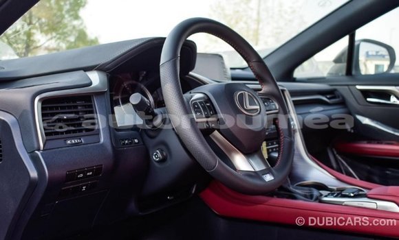 Acheter Import Voiture Lexus RX 300 Blanc à Import - Dubai, Iles Acheter Import Voiture Lexus RX 300 Blanc à Import - Dubai, Iles