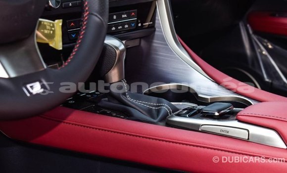 Acheter Import Voiture Lexus RX 300 Blanc à Import - Dubai, Iles Acheter Import Voiture Lexus RX 300 Blanc à Import - Dubai, Iles