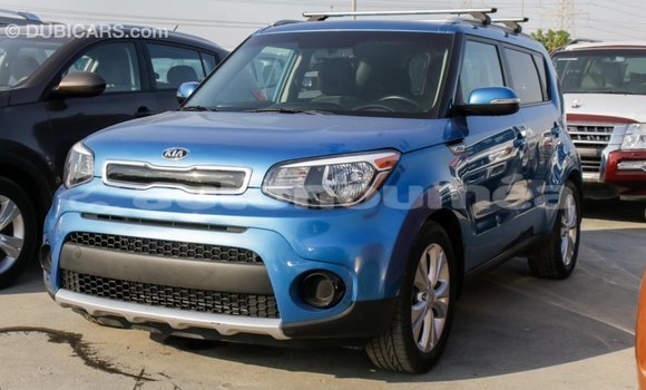Acheter Import Voiture Kia Soul Bleu à Import - Dubai, Iles Acheter Import Voiture Kia Soul Bleu à Import - Dubai, Iles