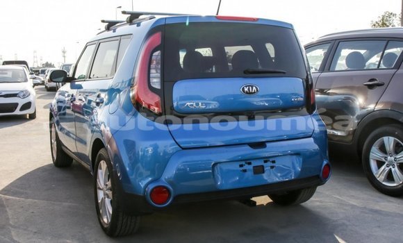 Acheter Import Voiture Kia Soul Bleu à Import - Dubai, Iles Acheter Import Voiture Kia Soul Bleu à Import - Dubai, Iles