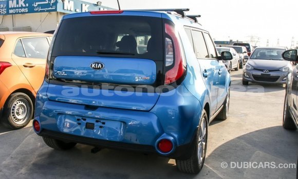 Acheter Import Voiture Kia Soul Bleu à Import - Dubai, Iles Acheter Import Voiture Kia Soul Bleu à Import - Dubai, Iles