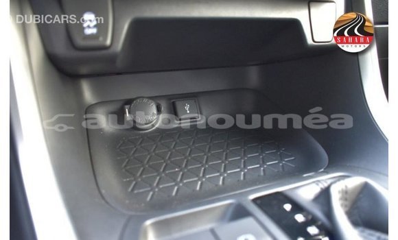 Acheter Import Utilitaire Toyota HiAce Autre à Import - Dubai, Iles Acheter Import Utilitaire Toyota HiAce Autre à Import - Dubai, Iles