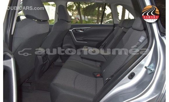 Acheter Import Utilitaire Toyota HiAce Autre à Import - Dubai, Iles Acheter Import Utilitaire Toyota HiAce Autre à Import - Dubai, Iles