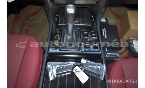 Acheter Import Voiture Lexus GX Blanc à Import - Dubai, Iles Acheter Import Voiture Lexus GX Blanc à Import - Dubai, Iles