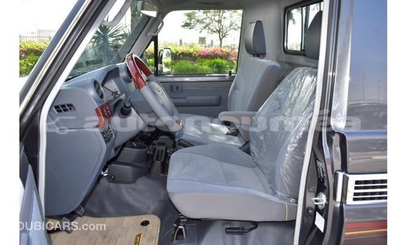 Acheter Import Voiture Toyota Land Cruiser Autre à Import - Dubai, Iles Acheter Import Voiture Toyota Land Cruiser Autre à Import - Dubai, Iles