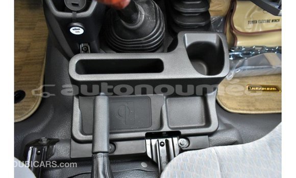Acheter Import Voiture Toyota Land Cruiser Autre à Import - Dubai, Iles Acheter Import Voiture Toyota Land Cruiser Autre à Import - Dubai, Iles