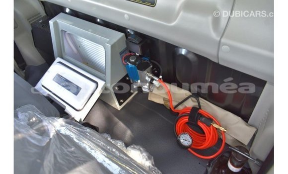 Acheter Import Voiture Toyota Land Cruiser Autre à Import - Dubai, Iles Acheter Import Voiture Toyota Land Cruiser Autre à Import - Dubai, Iles
