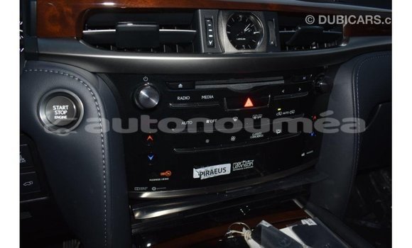 Acheter Import Voiture Lexus LX Noir à Import - Dubai, Iles Acheter Import Voiture Lexus LX Noir à Import - Dubai, Iles