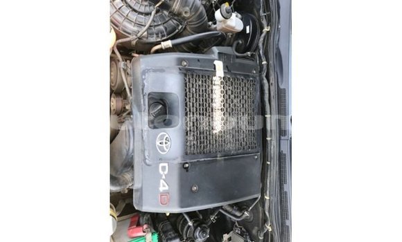 Acheter Import Voiture Toyota Hilux Noir à Import - Dubai, Iles Acheter Import Voiture Toyota Hilux Noir à Import - Dubai, Iles