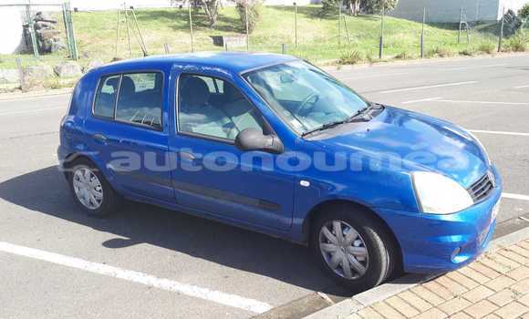 Medium with watermark renault clio sud noumea 3763