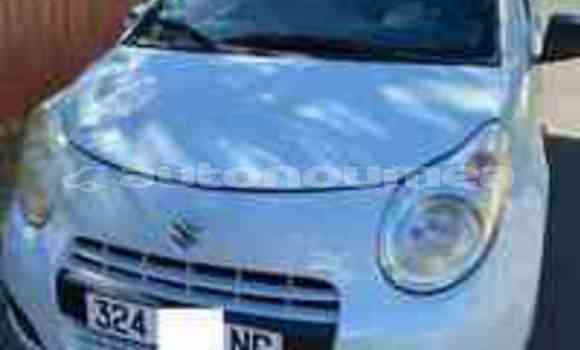 Buy Used Suzuki Alto White Car in Noumea in Sud