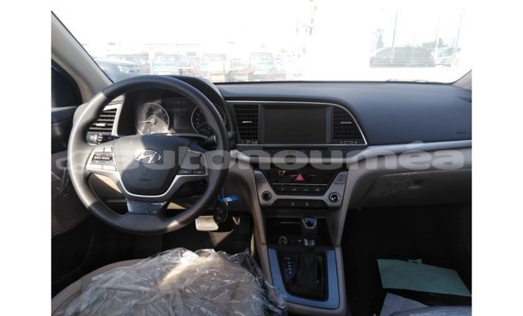 Buy Import Hyundai Elantra Other Car in Import - Dubai in Iles Buy Import Hyundai Elantra Other Car in Import - Dubai in Iles