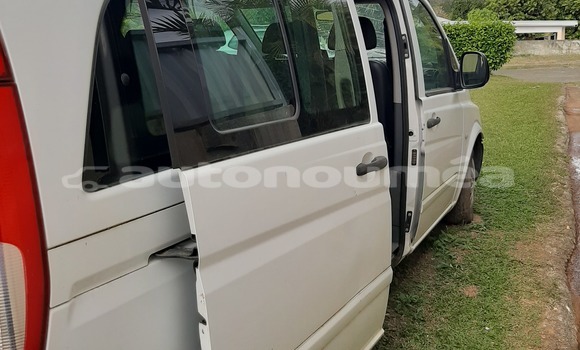 Acheter Occasion Voiture Mercedes Viano Blanc à Paita, Sud Acheter Occasion Voiture Mercedes Viano Blanc à Paita, Sud