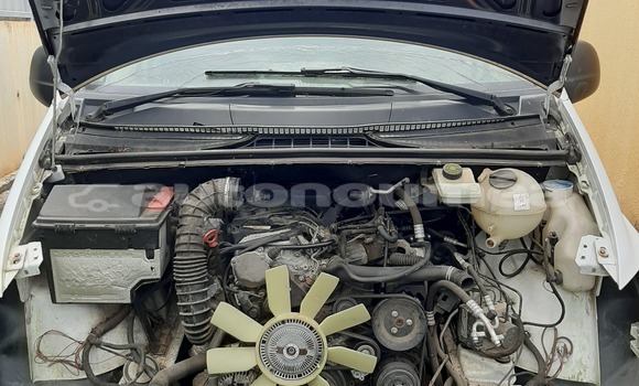 Acheter Occasion Voiture Mercedes Viano Blanc à Paita, Sud Acheter Occasion Voiture Mercedes Viano Blanc à Paita, Sud