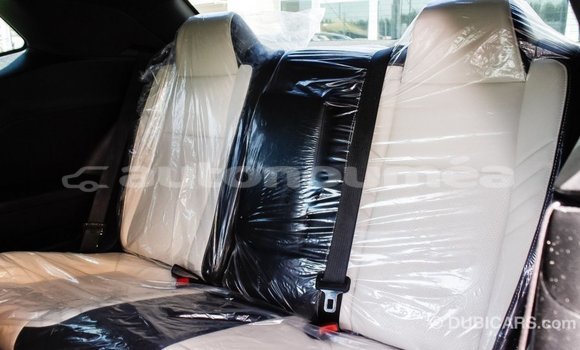 Acheter Import Voiture Dodge Challenger Bleu à Import - Dubai, Iles Acheter Import Voiture Dodge Challenger Bleu à Import - Dubai, Iles