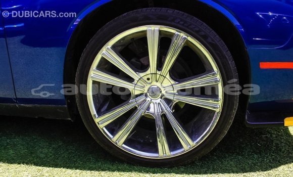 Acheter Import Voiture Dodge Challenger Bleu à Import - Dubai, Iles Acheter Import Voiture Dodge Challenger Bleu à Import - Dubai, Iles