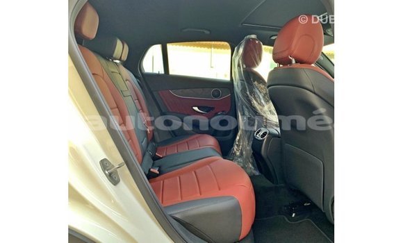 Buy Import Mercedes-Benz GLC White Car in Import - Dubai in Iles Buy Import Mercedes-Benz GLC White Car in Import - Dubai in Iles