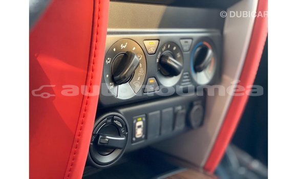 Buy Import Toyota Fortuner White Car in Import - Dubai in Iles Buy Import Toyota Fortuner White Car in Import - Dubai in Iles