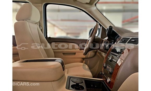 Buy Import Chevrolet Tahoe Other Car in Import - Dubai in Iles Buy Import Chevrolet Tahoe Other Car in Import - Dubai in Iles
