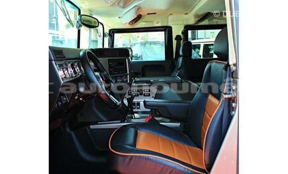 Buy Import Hummer H1 Other Car in Import - Dubai in Iles Buy Import Hummer H1 Other Car in Import - Dubai in Iles